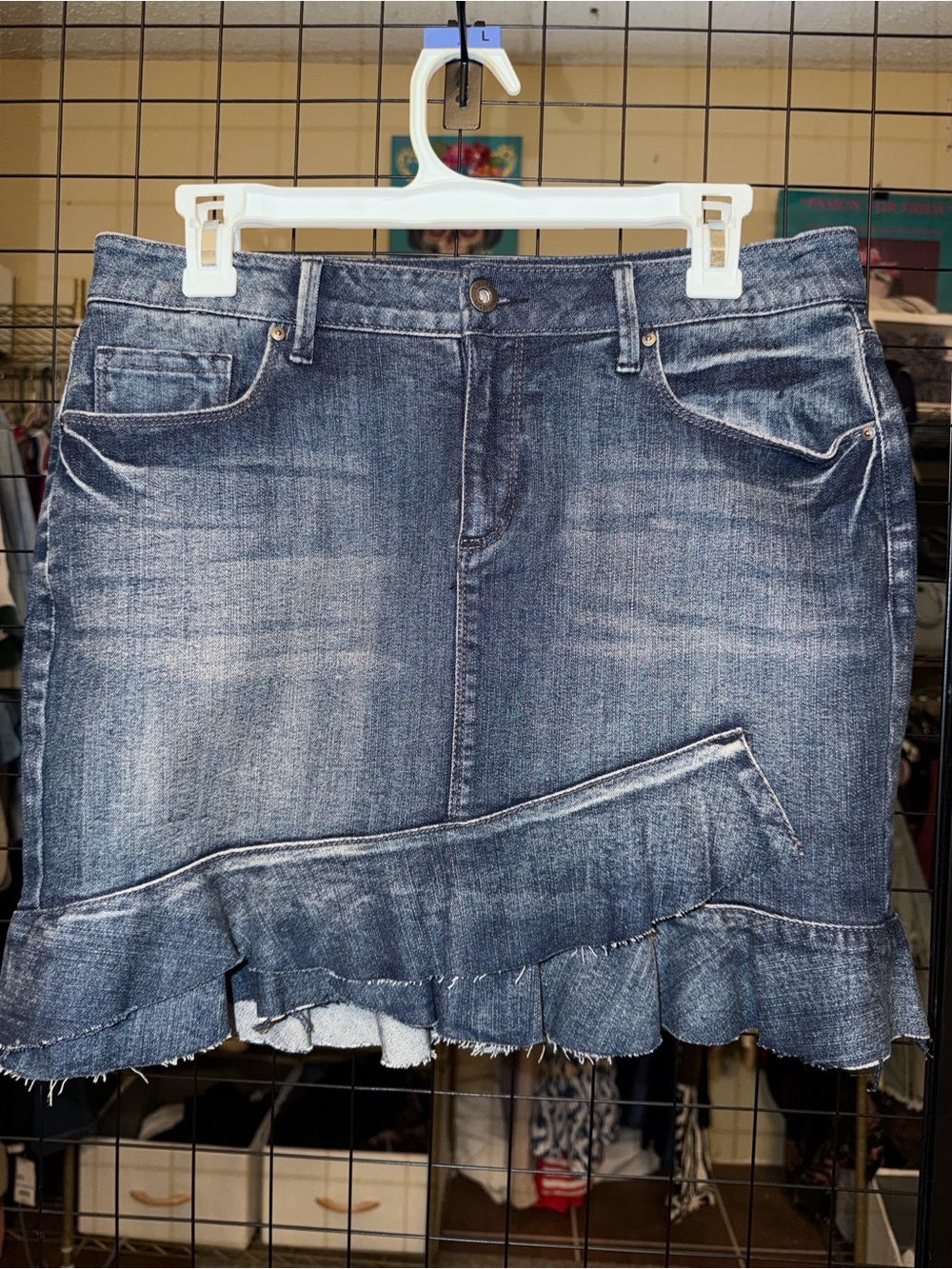 Jessica Simpson Kiss Me Ruffle Mini Denim Skirt Women’s 29 Medium Y2K Ruffle Hem